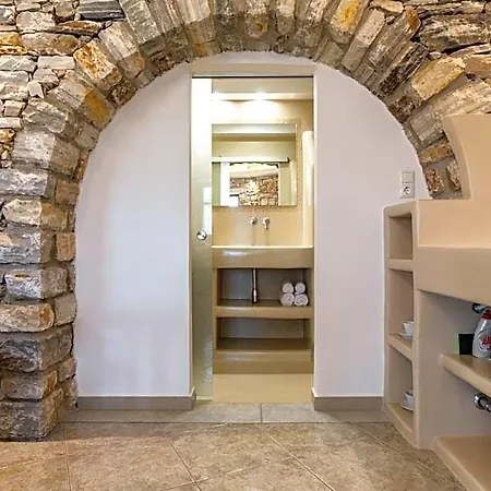 Evdokia Otel Naxos City